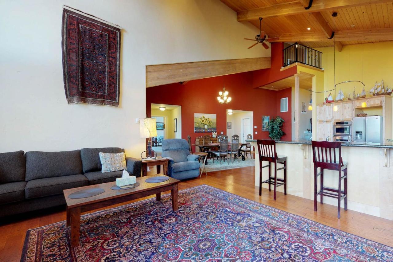 Pine Mountain Getaway * Groveland